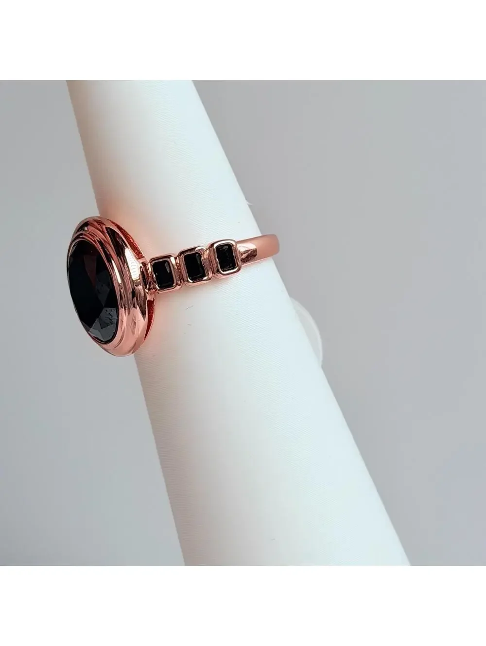Bomb Party Ring Sz 8 “A Glimpse Of Wild” Bezel Black Onyx on Rose Gold BORG